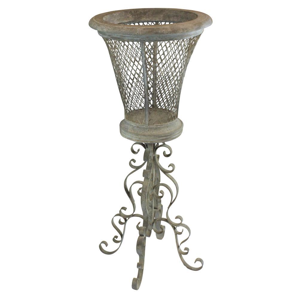 Casita de Flores Basketweave Metal Plant Stand