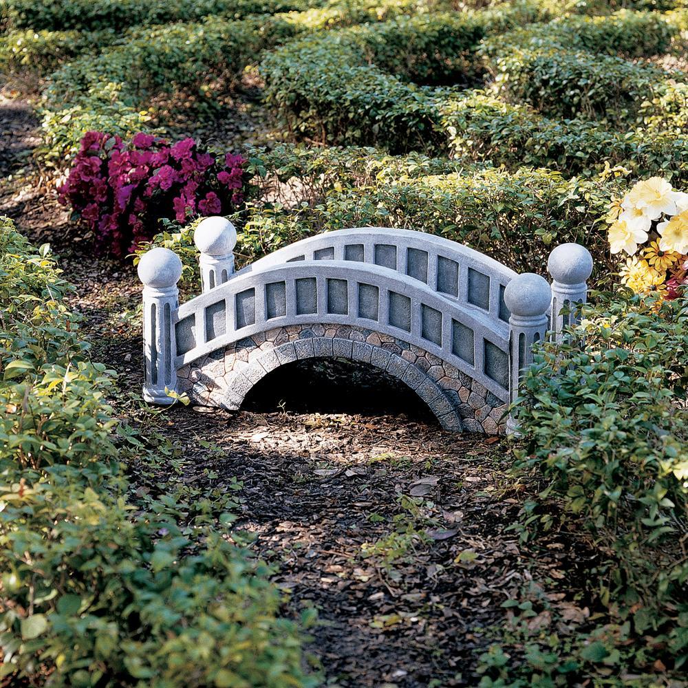 The Halfpence Cobblestone Bridge
