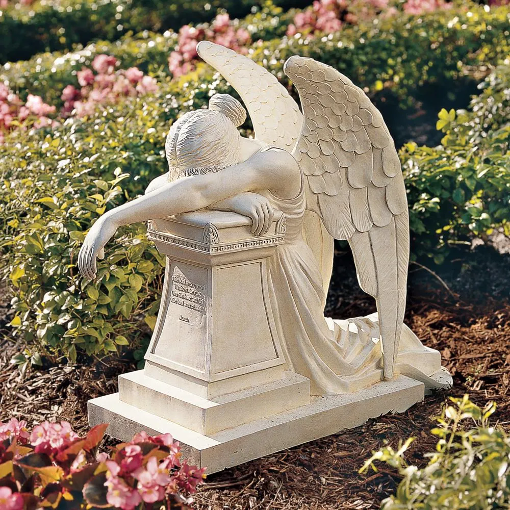 Angel of Grief Monument Statue: Estate
