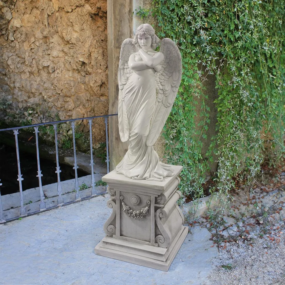 Monteverde Angel Garden Statue