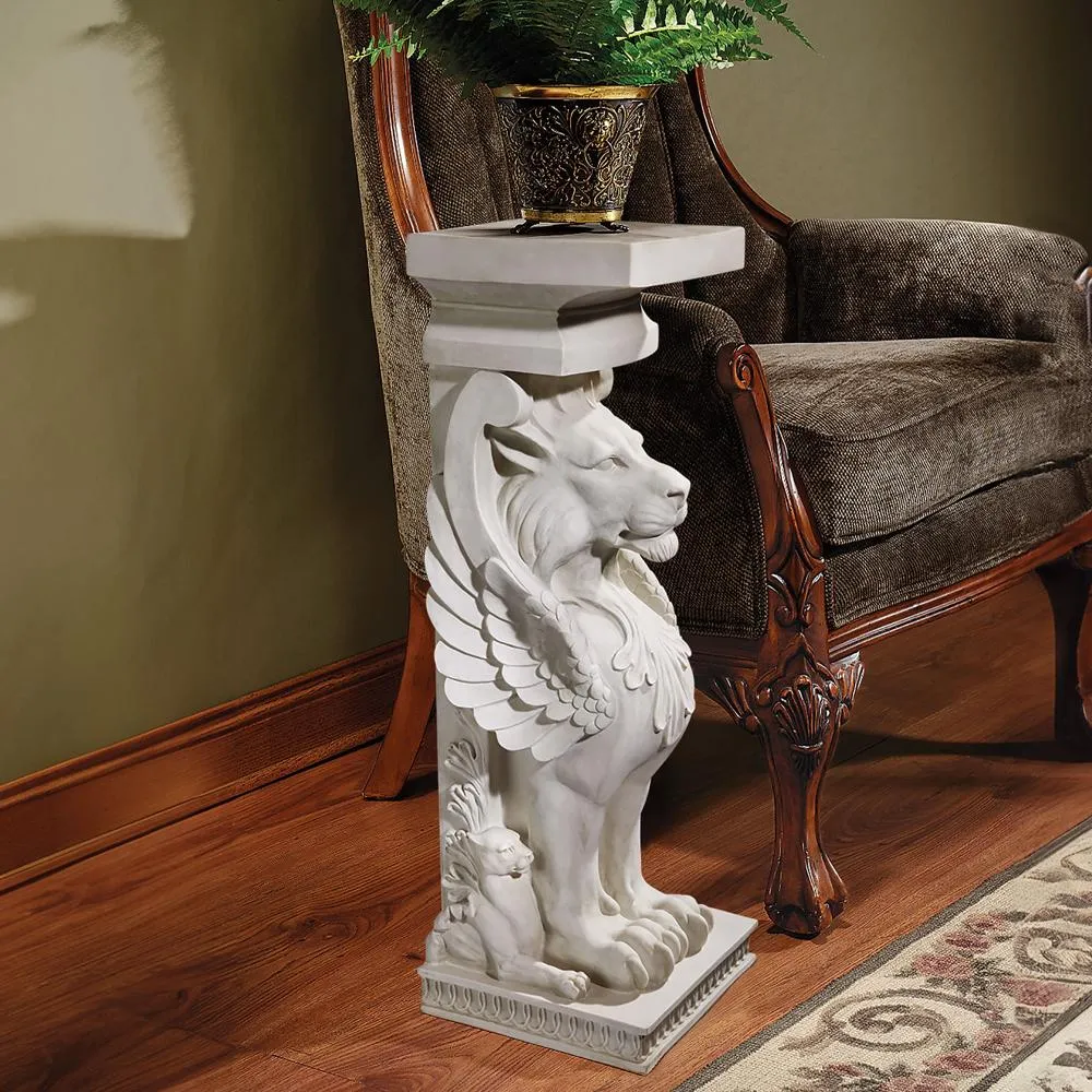 Trapezophoron Sculptural Winged Lion Pedestal: Each