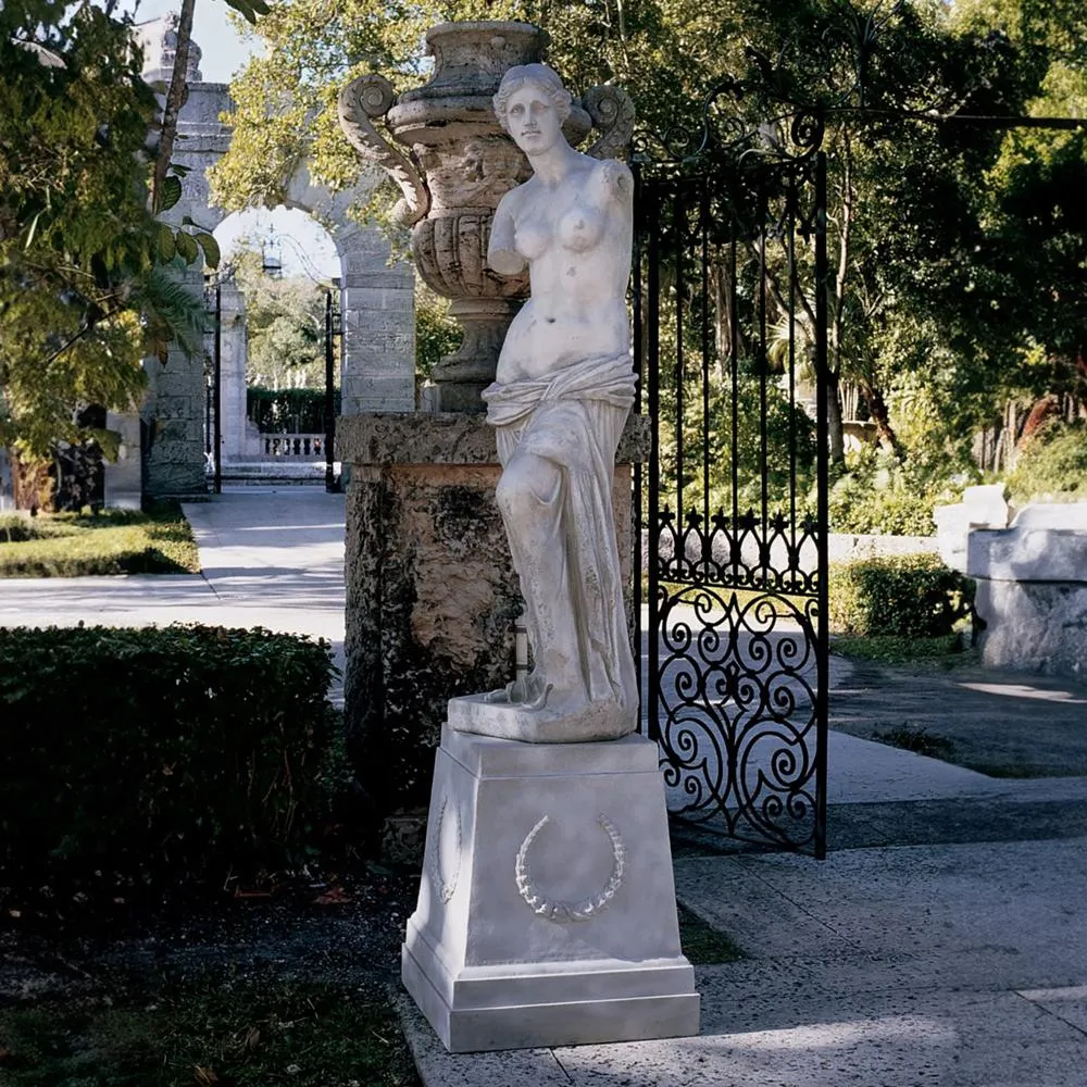 Venus de Milo Garden Statue