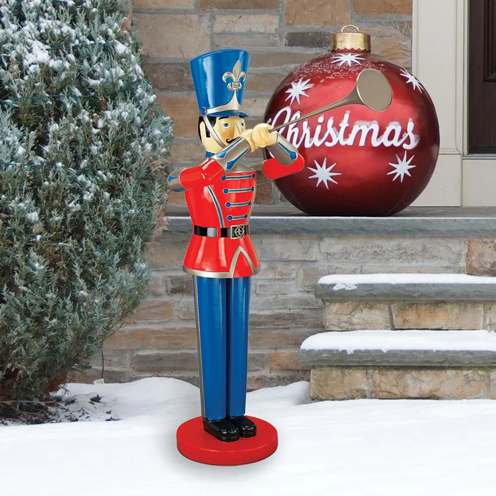 Trumpeting Soldier Statue: Medium