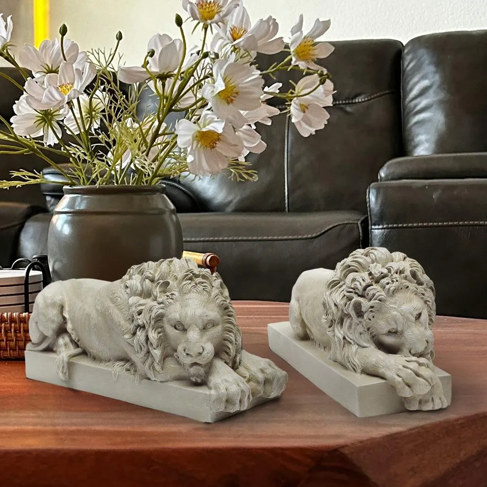 Lions from the Vatican Statue Set
