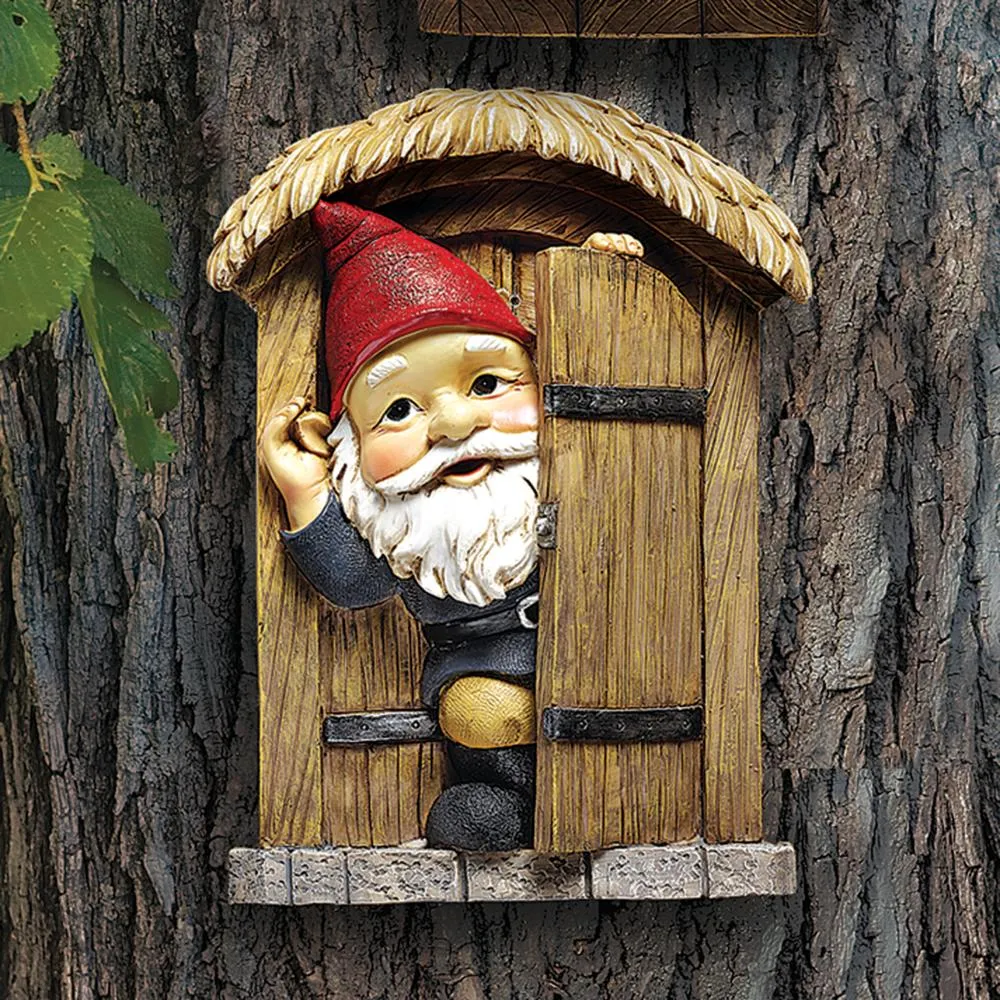 The Knothole Gnomes Garden Welcome Tree Sculpture: Door Gnome