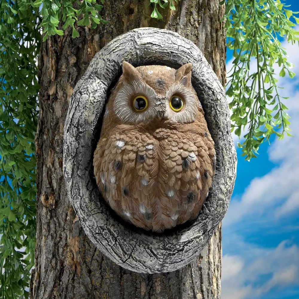 Octavius Knothole Owl Tree Sculpture: Each