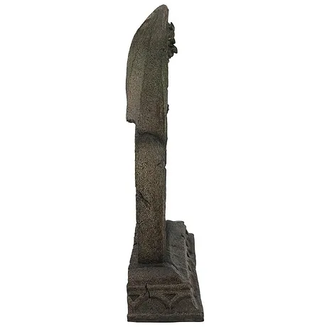 Vampire Demon Tombstone Statue: Each