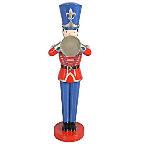 Trumpeting Soldier Statue: Medium