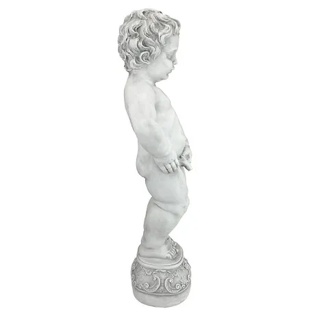 The Peeing Boy of Brussels Piped Statue