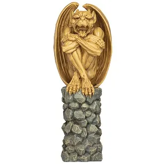 Trystan, Gargoyle Sentry of the Night Statue