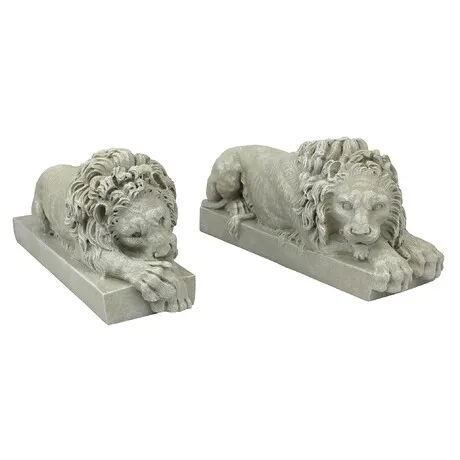 Lions from the Vatican Statue Set
